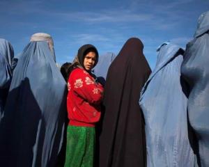 Mujeres y niñas de Afganistán fueron obligadas a casarse antes de huir