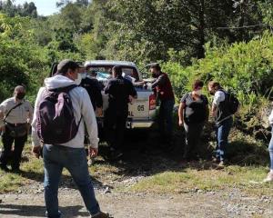 Exhuman restos de al menos dos personas en predio de Ocoxotla, en Mariano Escobedo