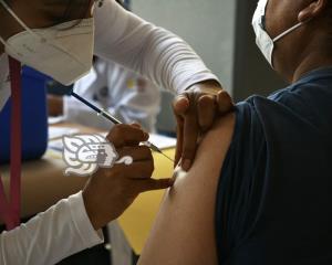 Veracruzanos mayores de edad, vacunados para octubre: CGJ
