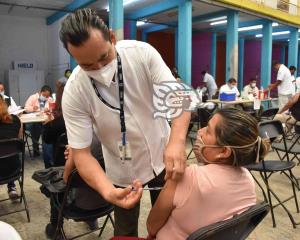 Veracruz llegará al 70% de su población vacunada contra el Covid: Huerta