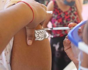 Jóvenes aguadulceños recibieron la vacuna anticovid