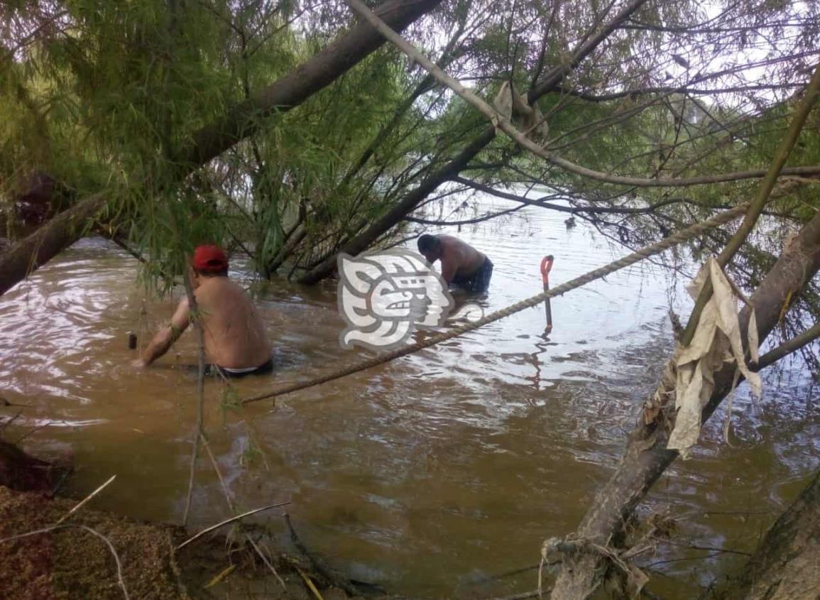Suspenden servicio de agua por crecida de río en Carranza