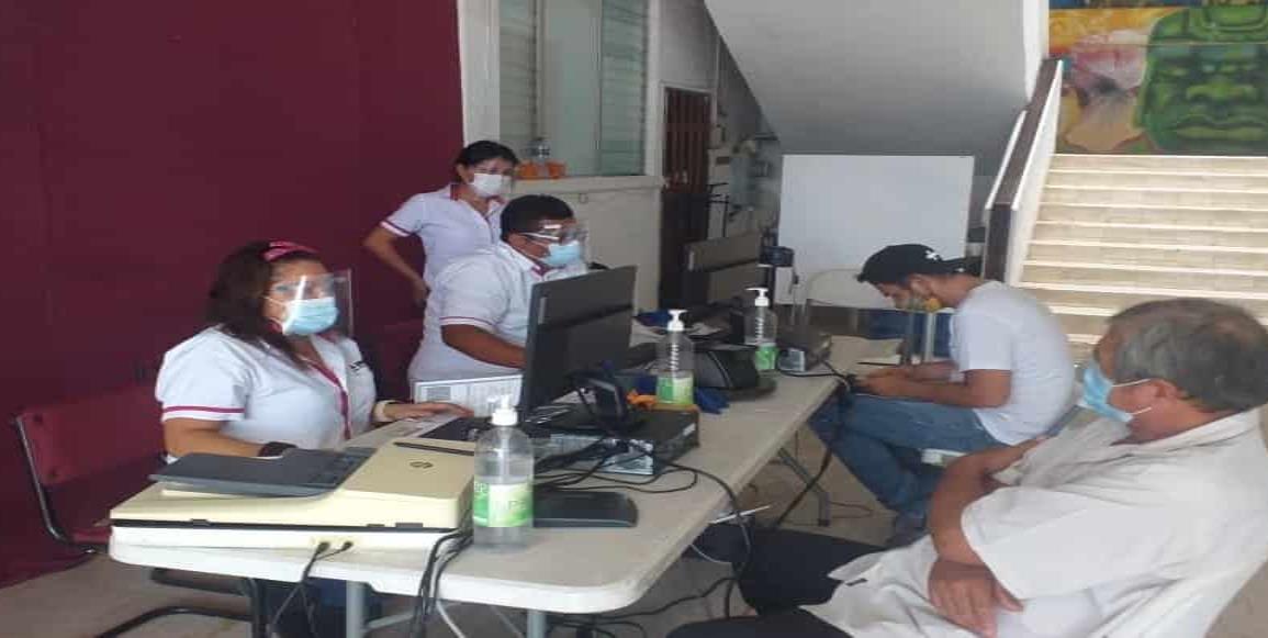 INE atiende en Palacio de Agua Dulce por daños en oficinas
