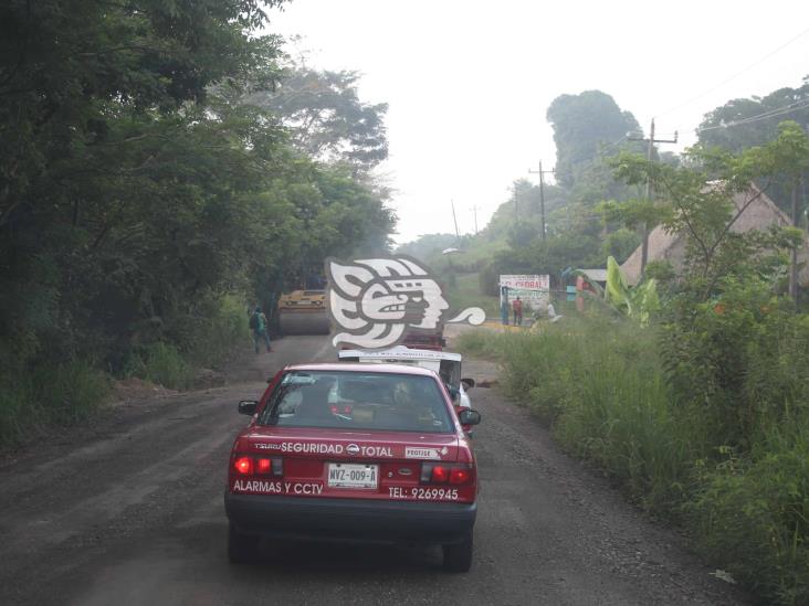 Rehabilitación en carretera Paralelo-Las Choapas provoca retrasos