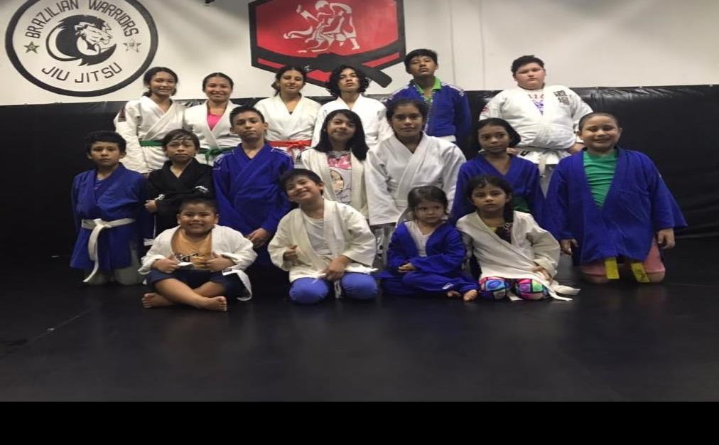 La escuela de Judo JitaKyoei invitan a su tope de aniversario