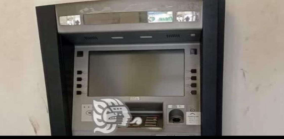 Alertan a usuarios de cajeros automáticos ante presencia de ladrones en Nanchital