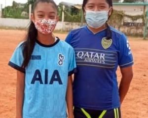 Jugadoras de Acayucan van al Nacional de Futbol Femenil