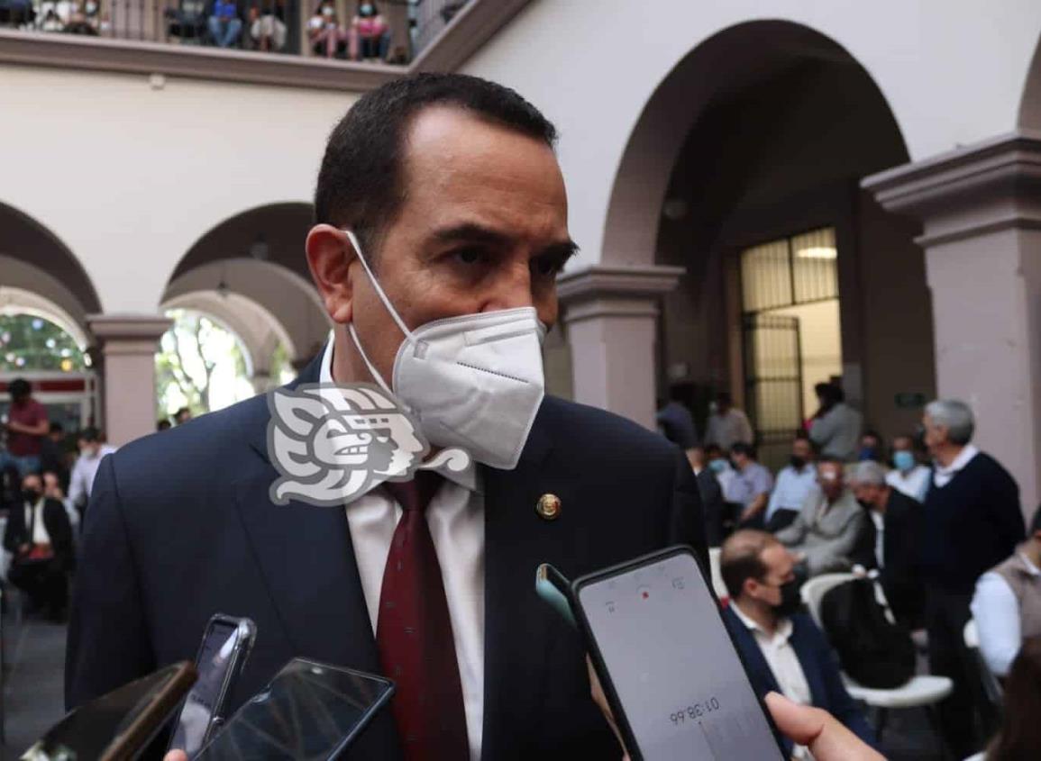 Pérez Astorga, en contra de posible desaparición de poderes en Veracruz