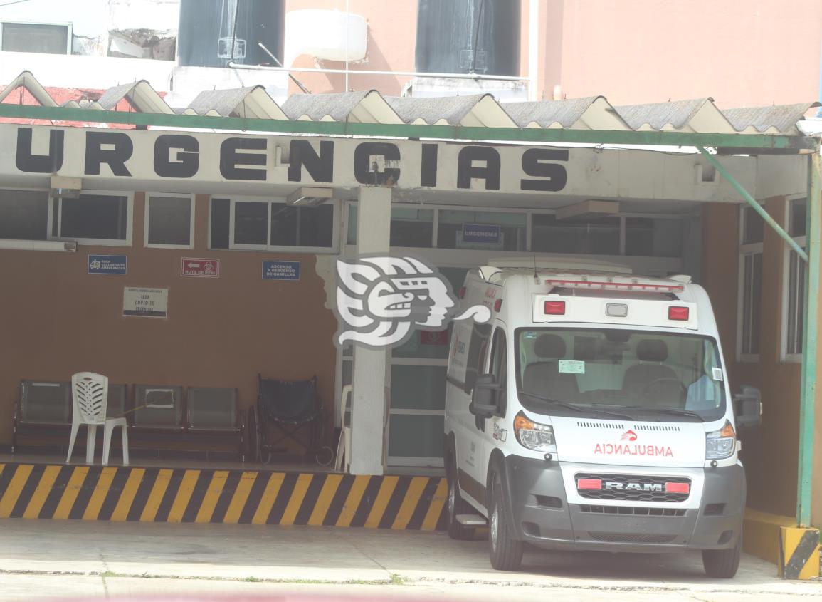 Hospitales Pemex de Agua Dulce y La Venta, estrenan ambulancias