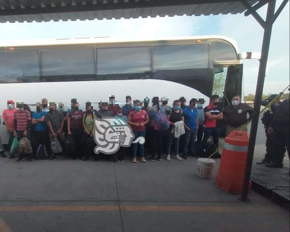 Entre los límites de Veracruz y Tabasco, rescata SSP a 28 migrantes