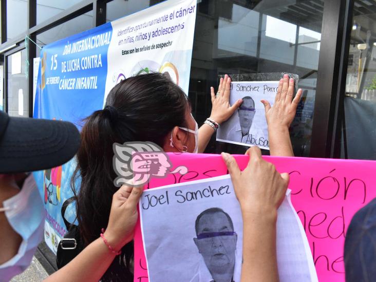 Médico del Gómez Farías habría abusado de mujer durante consulta; exigen destitución