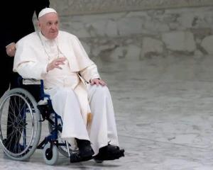 Papa Francisco pospone visita a Líbano por problemas de salud