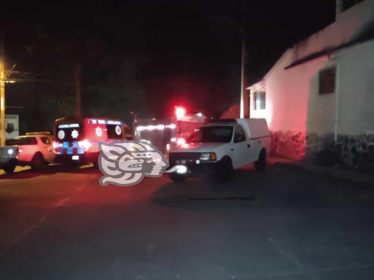 Hombre muere quemado tras prender fuego a su recámara, en Xalapa