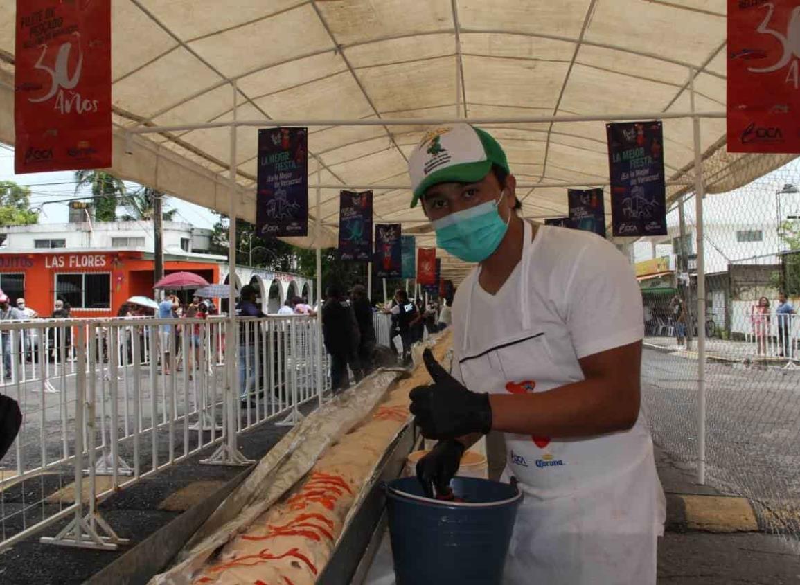 200 personas prepararon el filete relleno de mariscos por Fiestas de Santa Ana 2022