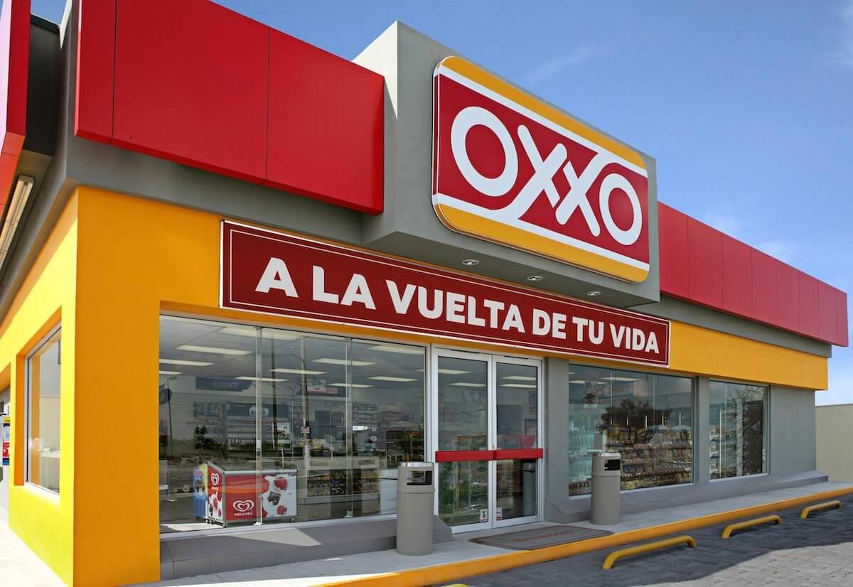 Oxxo quiere poner 250 tiendas en Brasil
