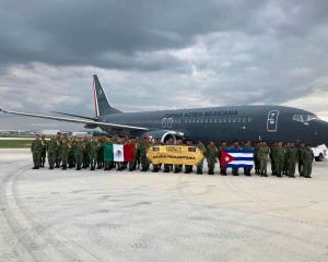 Reconocen a Fuerza Aérea y Ejército Mexicano tras ayuda humanitaria en Cuba