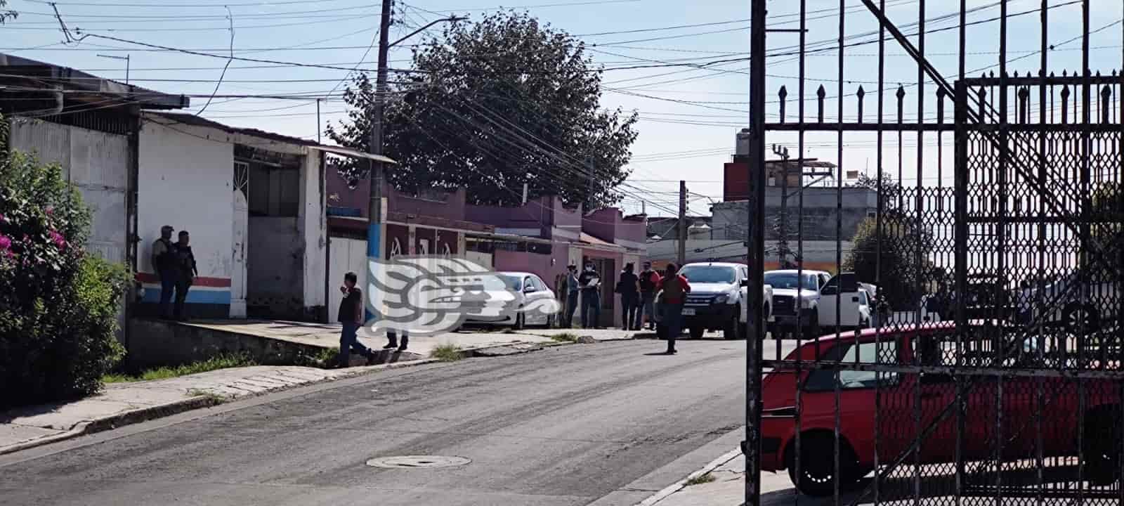 Catean Bodega En Colonia Rafael Lucio De Xalapa; Hallan Vehículos Robados