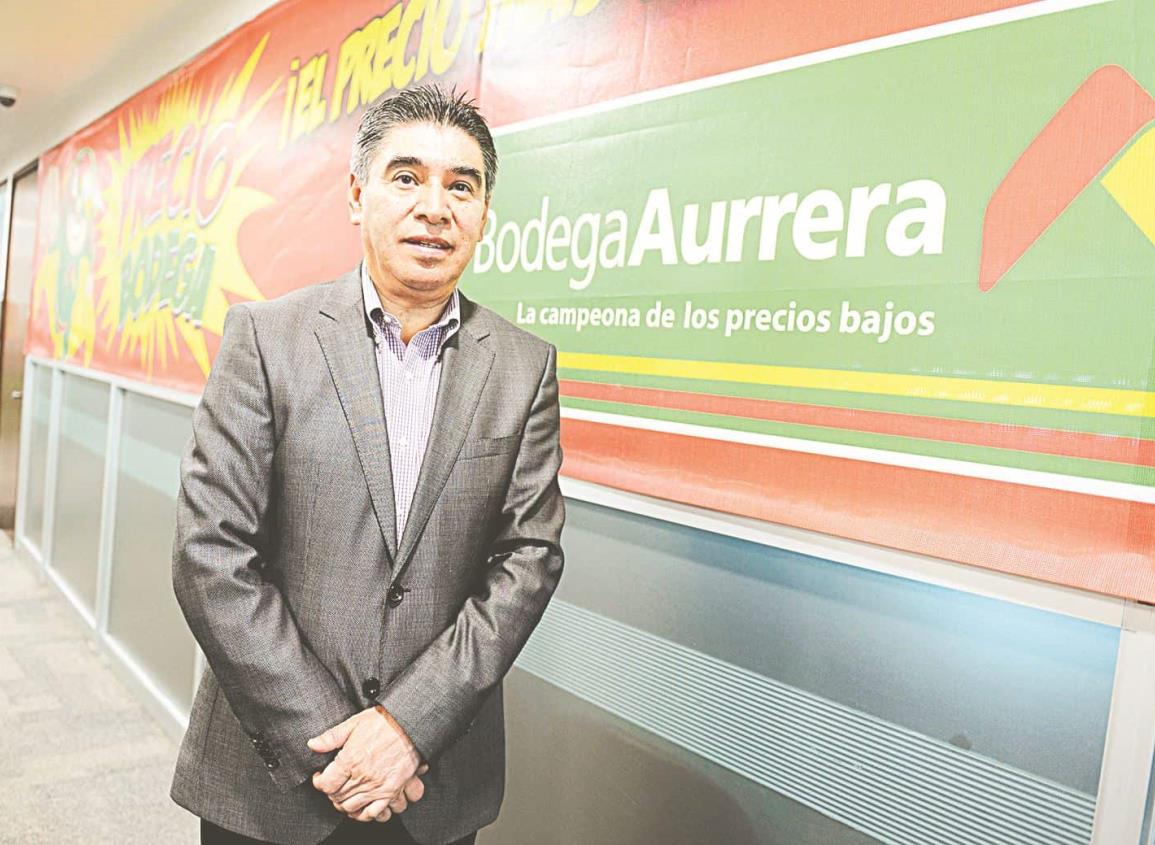 De Cerillito a vicepresidente de Aurrera; una historia digna de una telenovela