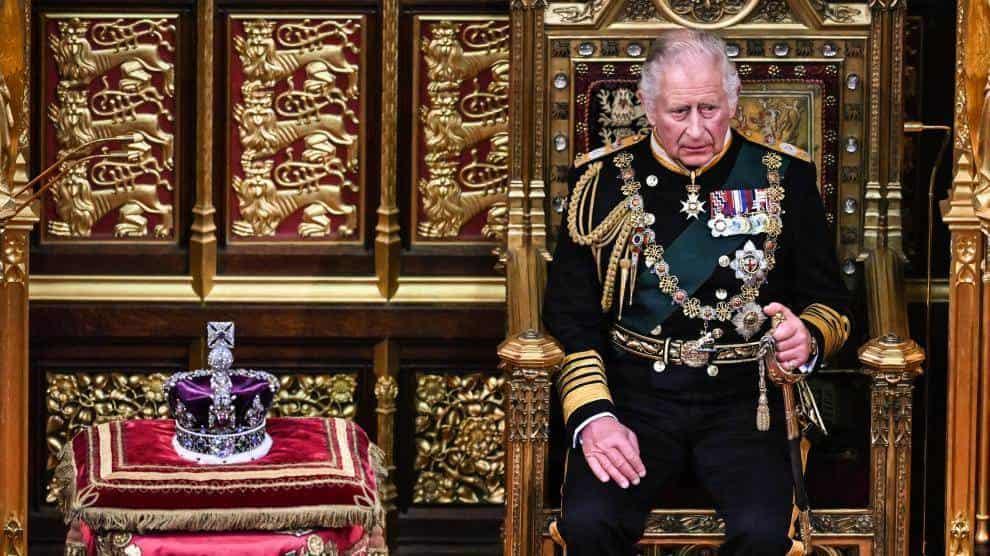 Carlos III dará su primer mensaje oficial al pueblo de Reino Unido