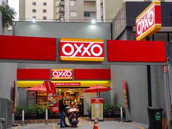¡De México hasta Europa! Femsa abrirá tiendas Oxxo en 5 ciudades de ese continente