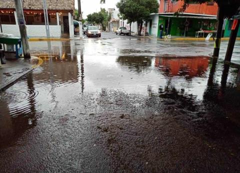 Sin mayores afectaciones por lluvias en Boca del Río, solo inundaciones: PC