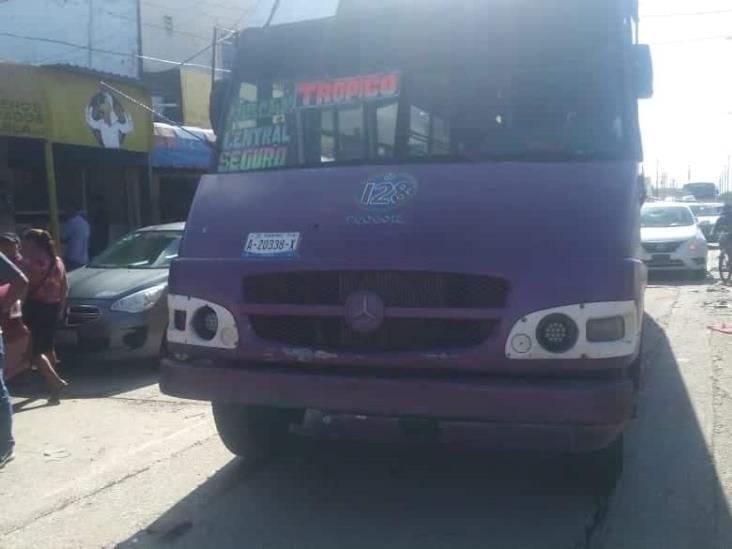 Mujer fue atropellada por autobús urbano en la Francisco Villa