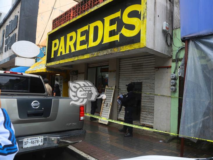 En violento atraco, asesinan a dueño de sastrería en Coatzacoalcos; (Video)