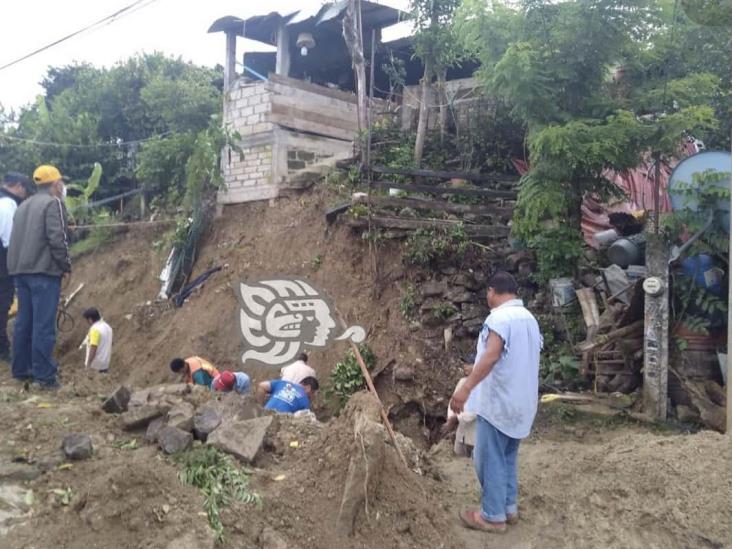 Se registran deslizamientos en Poza Rica; no se reportan heridos