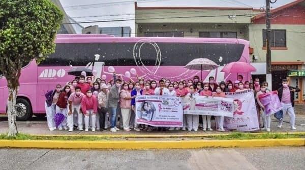 Con caravana rosa Coatzacoalcos conmemoró el Día de la Lucha Contra el Cáncer de Mama
