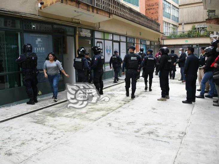 Irrumpen despacho del Pasaje Enríquez y disparan contra hombre (+Video)