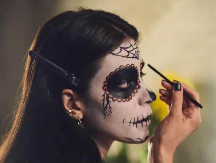 Prepara tu piel para maquillaje de Halloween