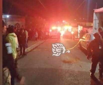 Explota bodega con pirotecnia en Coscomatepec; hay 12 personas lesionadas