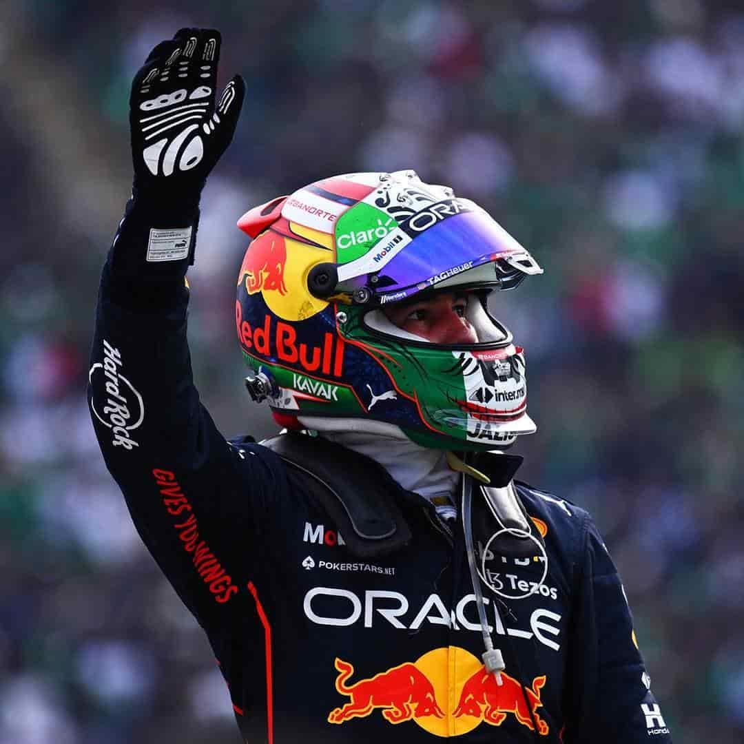 Sube Sergio Pérez al podio tras llegar en tercero en GP de México