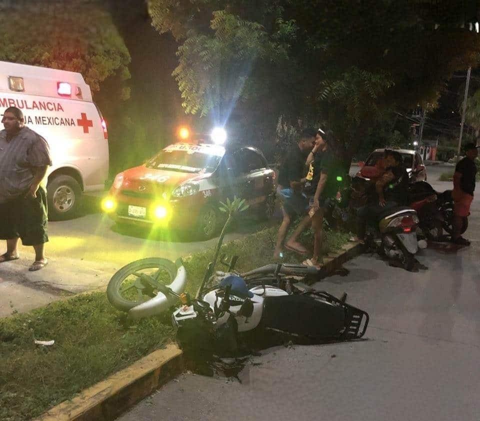 Derrapa motociclista en Tierra Blanca; lo reportan grave