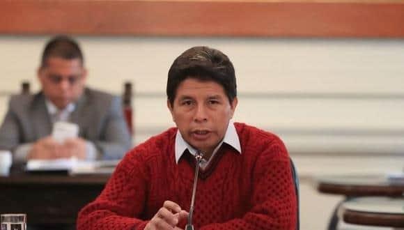 Pedro Castillo disuelve congreso e instala gobierno excepción en Perú