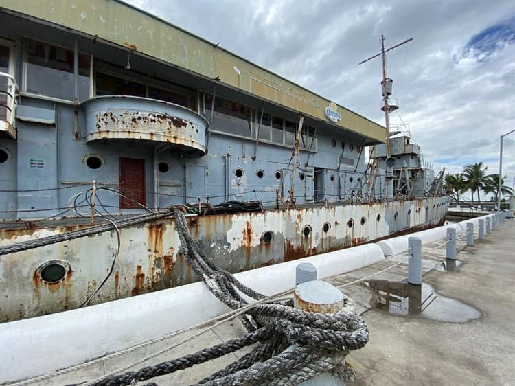 Inicia desmantelamiento del buque Guanajuato en Boca del Río