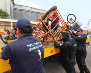 Niegan amparo a vendedores del Malecón de Veracruz