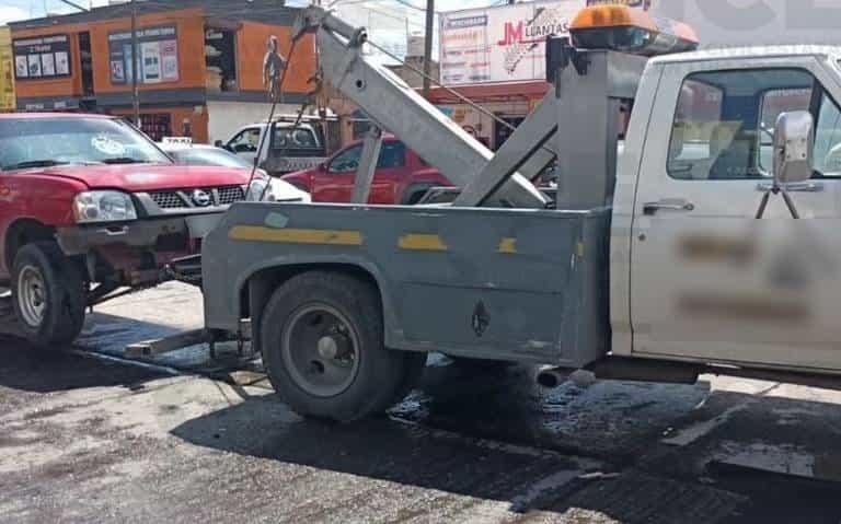 Empresas de grúas se alían con hampa en Veracruz para robo de autos en Xalapa