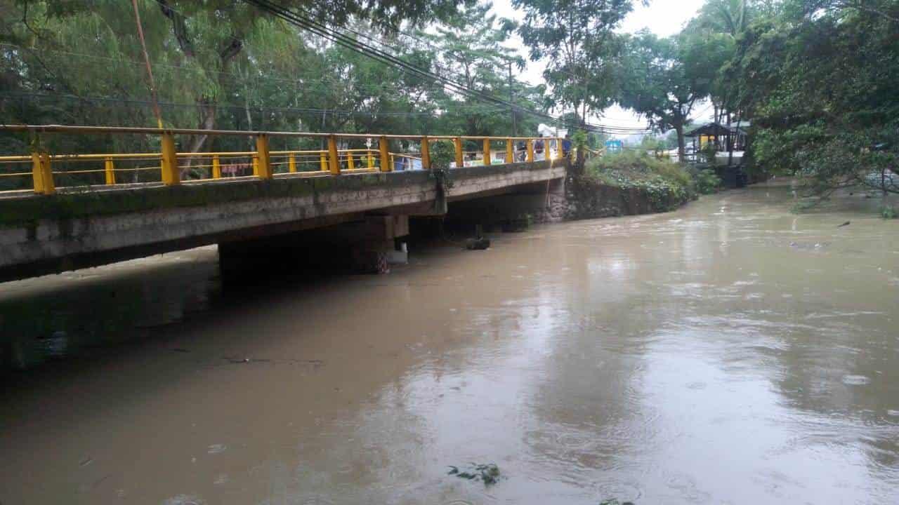 Activan refugio temporal por crecida de ríos en Álamo; SPC, en alerta