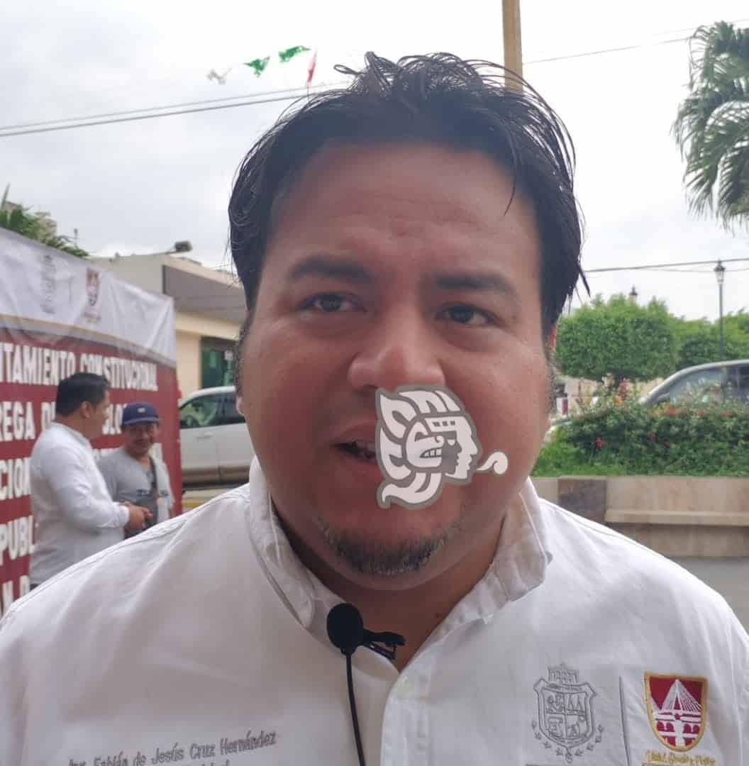 Rendirá su primer informe alcalde de Ixhuatlán del Sureste