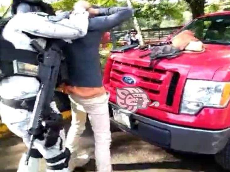 Código Rojo en Xalapa; detienen a conductor armado