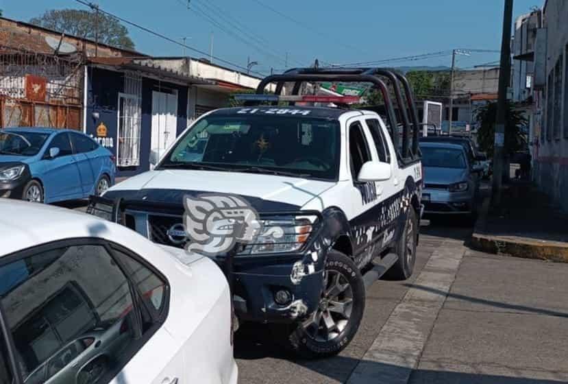 Aseguran 5 unidades y resguardan toma clandestina en zona centro de Veracruz
