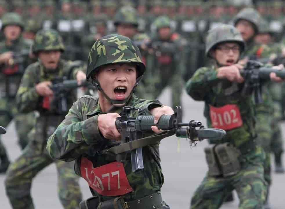 Tras amenaza de China, Taiwán amplía el servicio militar obligatorio