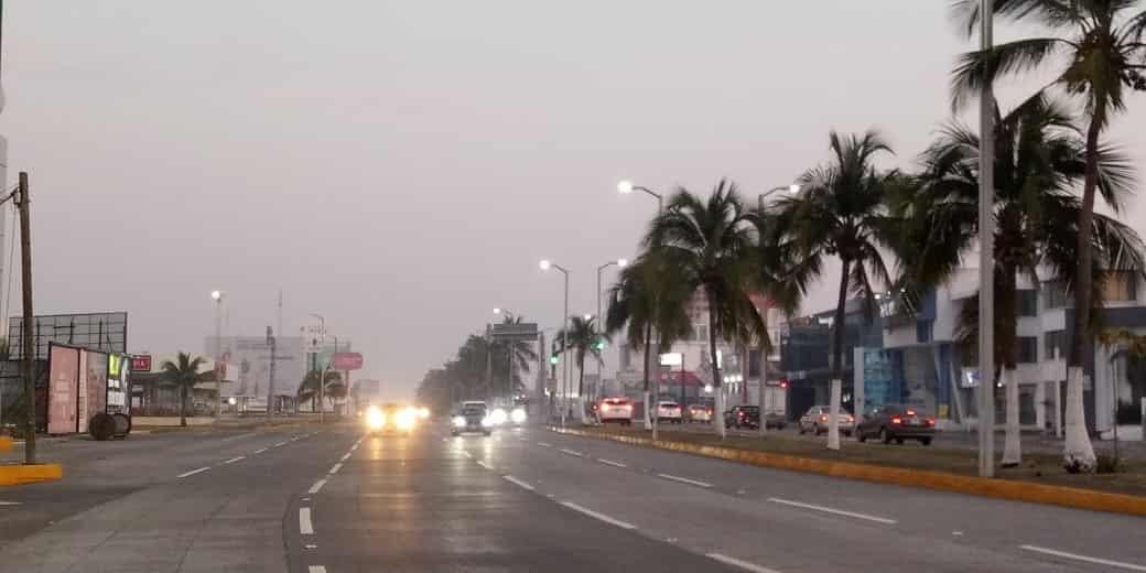 ¡Precaución! Veracruz y Boca del Río amanecen con banco de niebla