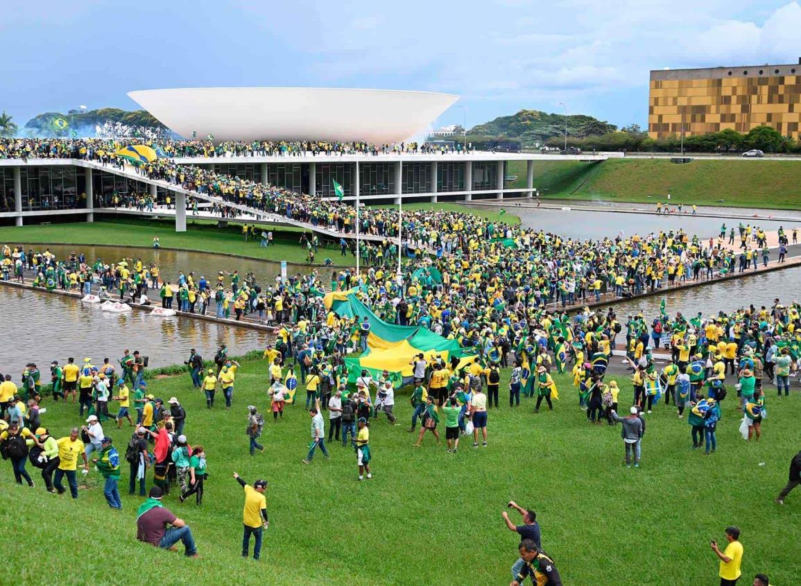 ¿Qué pasó en Brasil? Seguidores de Bolsonaro asaltan recintos de gobierno (+video)
