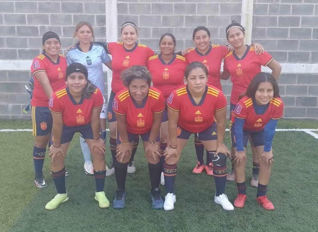 Squalas golean y recuperan la cima en el Futbol 7 Femenil