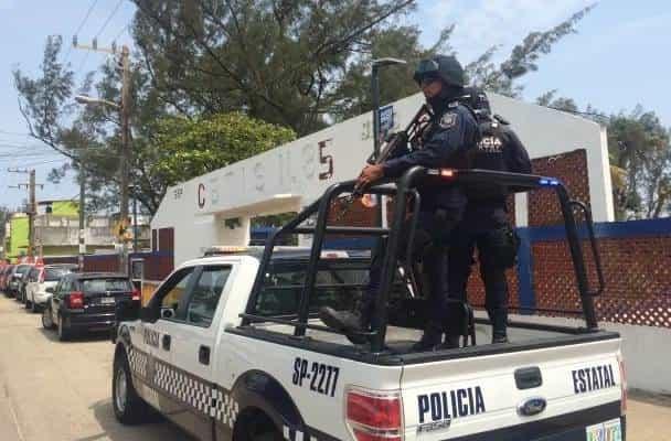 SEV ordena patrullajes en escuelas de Veracruz tras muerte de Joel
