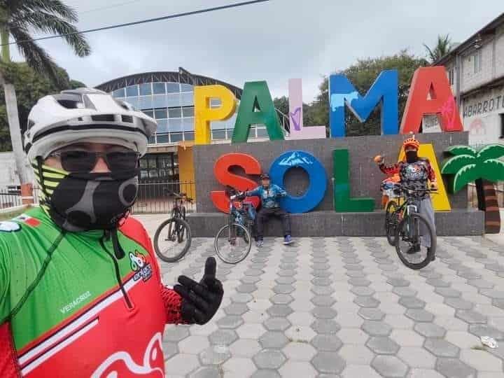 Retoma Omar, ciclista colombiano, su camino al sueño americano