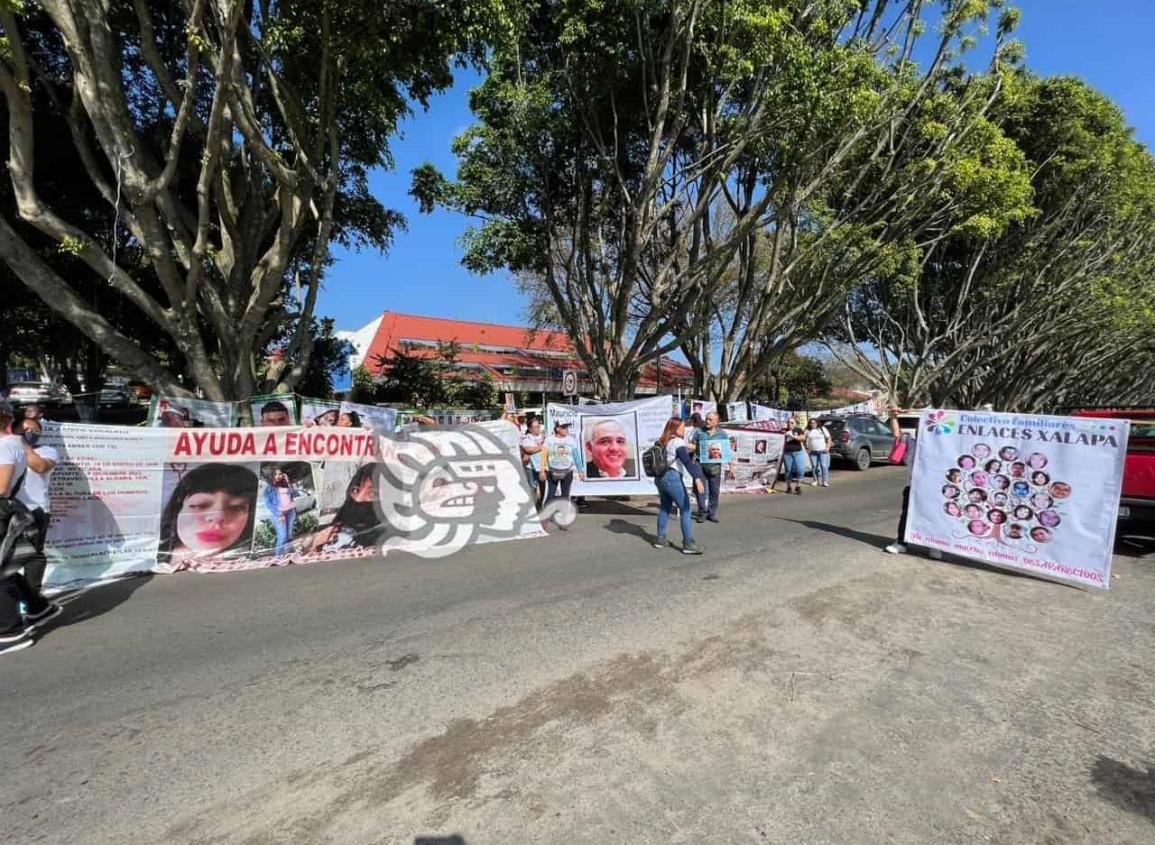 Familiares de desaparecidos reprueban trabajo de fiscal general de Veracruz
