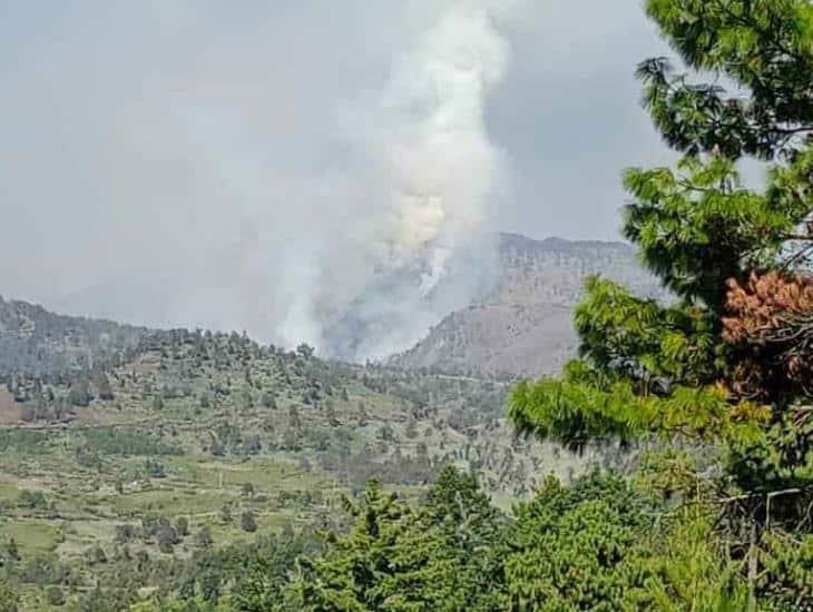 Control de incendio en Pico de Orizaba avanza; fuego está en un punto de pendiente